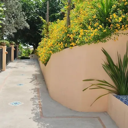 Ipomea - Cielo & Terra فيلة ساليرنو