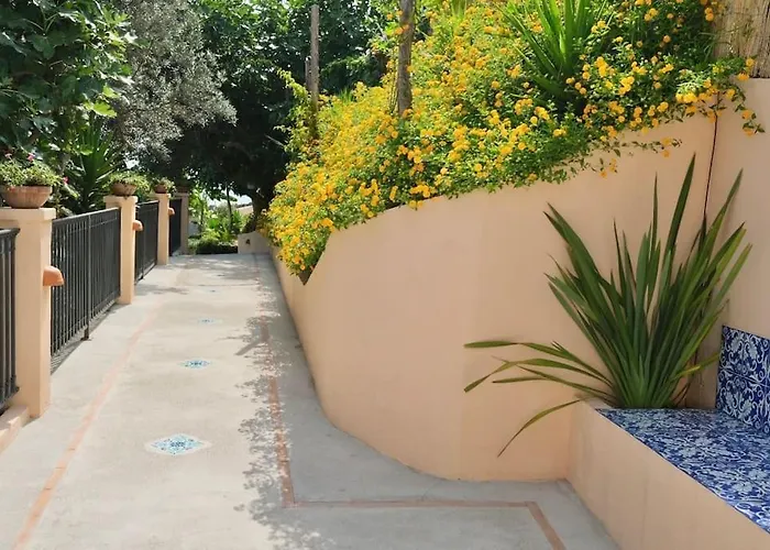 Ipomea - Cielo & Terra فيلة ساليرنو